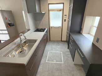 キッチンリフォーム ステンレスで長持ちする、ショールームのようにお洒落なキッチン